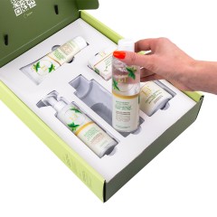 Набор косметики Алоэ и зеленый чай для лица