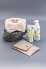 Косметический подарочный набор уходовой косметики для лица с кистями для макияжа